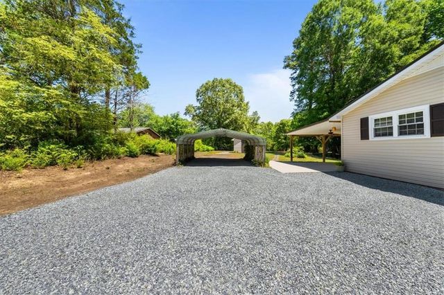 4603 Moffitt Mill Road, Ramseur, NC 27316