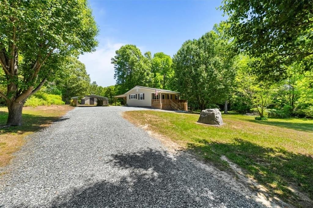 4603 Moffitt Mill Road, Ramseur, NC 27316