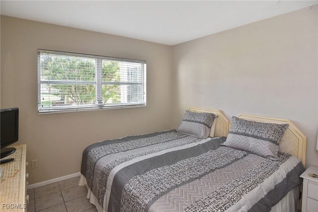 1411 Tropic TER, North Fort Myers, FL 33903