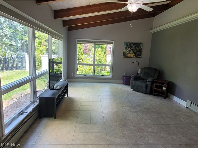 1721 10th Street NE, Massillon, OH 44646