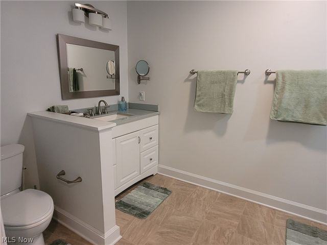 1721 10th Street NE, Massillon, OH 44646