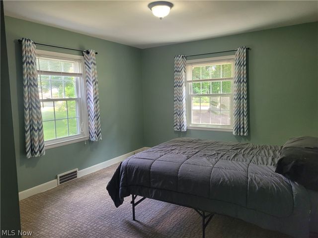 1721 10th Street NE, Massillon, OH 44646