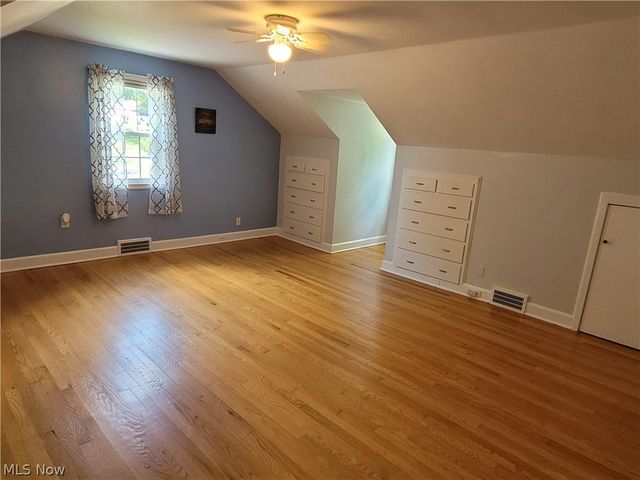 1721 10th Street NE, Massillon, OH 44646