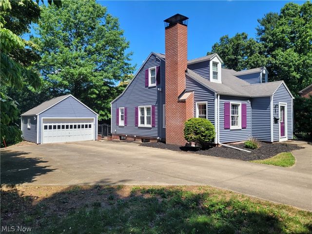 1721 10th Street NE, Massillon, OH 44646