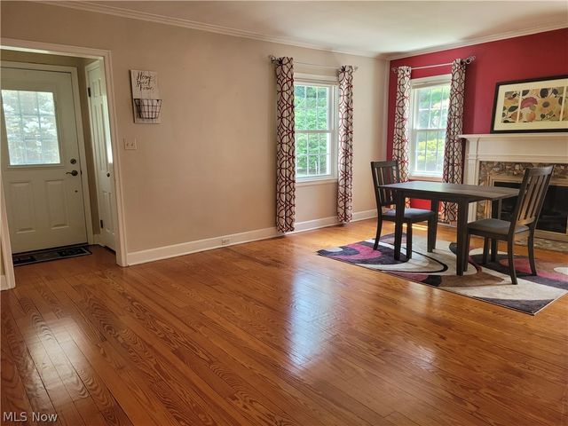 1721 10th Street NE, Massillon, OH 44646
