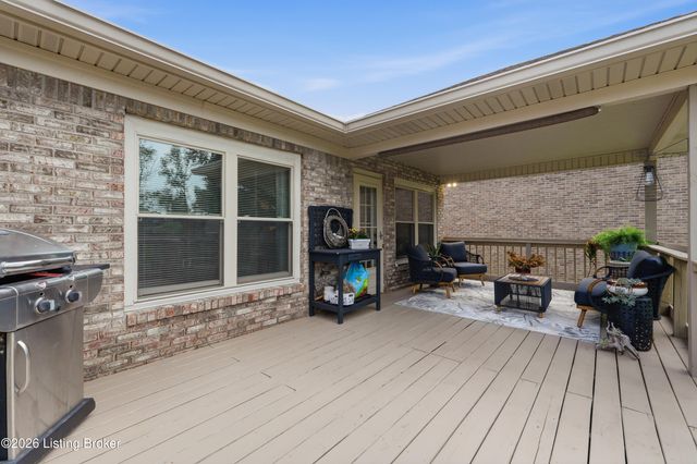 11706 Fountain Hall Ct, Jeffersontown, KY 40299