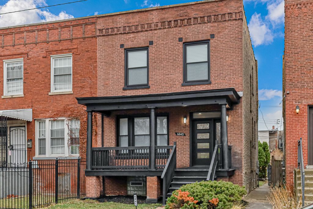 6845 S Saint Lawrence Avenue, Chicago, IL 60637 — photo 2
