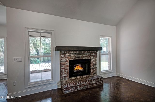 318 Turtle Hollow, Brandon, MS 39047