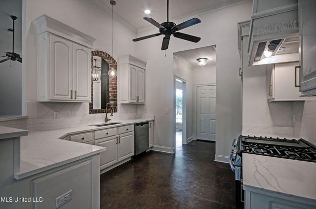 318 Turtle Hollow, Brandon, MS 39047