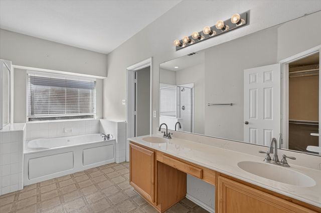 504 Hampton Court, Seagoville, TX 75159