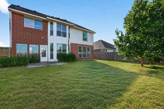 504 Hampton Court, Seagoville, TX 75159