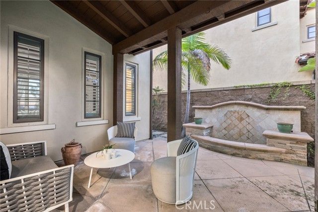 33 Tall Hedge, Irvine, CA 92603