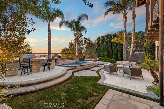 33 Tall Hedge, Irvine, CA 92603