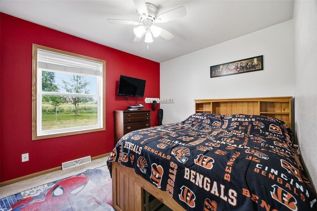 2261 Tamerac Circle, Marion, IA 52302