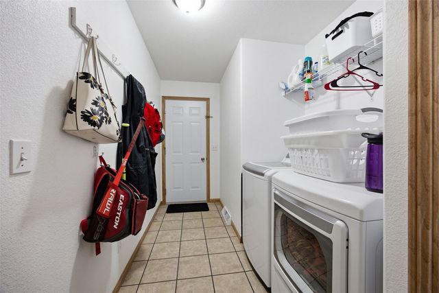 2261 Tamerac Circle, Marion, IA 52302