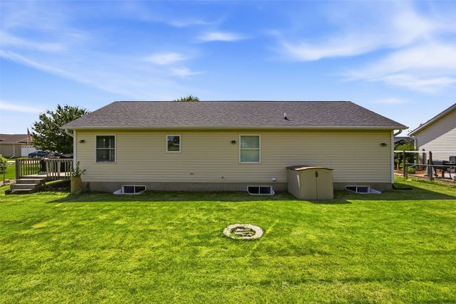 2261 Tamerac Circle, Marion, IA 52302