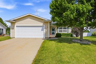 2261 Tamerac Circle, Marion, IA 52302