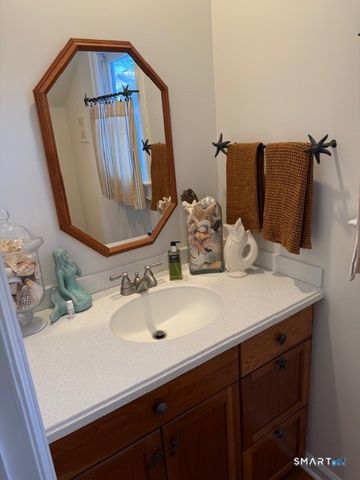 11 Roland Avenue, Norwalk, CT 06855