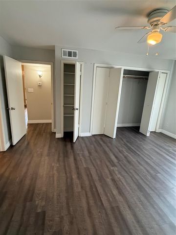 17202 Imperial Valley Drive 45, Houston, TX 77060