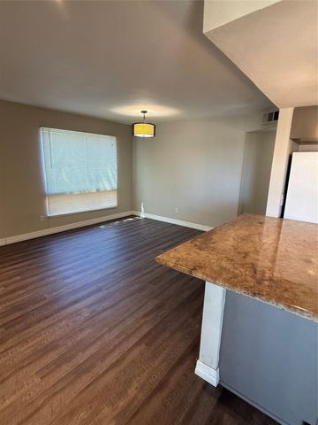 17202 Imperial Valley Drive 45, Houston, TX 77060
