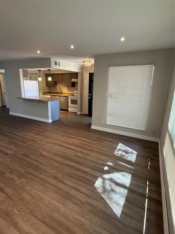 17202 Imperial Valley Drive 45, Houston, TX 77060