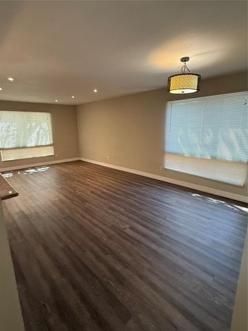 17202 Imperial Valley Drive 45, Houston, TX 77060