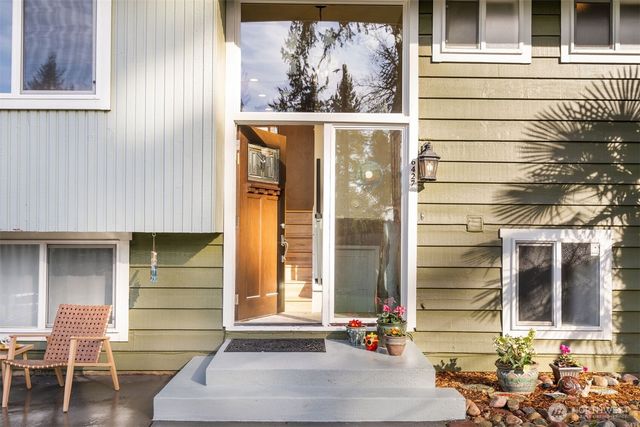 6427 182nd Place SW, Lynnwood, WA 98037