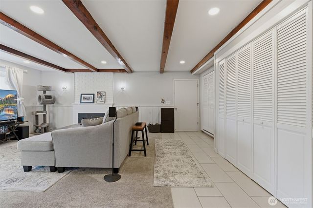 6427 182nd Place SW, Lynnwood, WA 98037