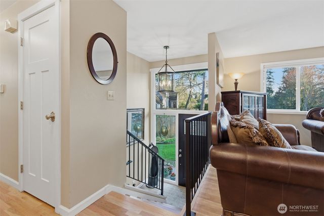 6427 182nd Place SW, Lynnwood, WA 98037