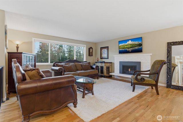 6427 182nd Place SW, Lynnwood, WA 98037