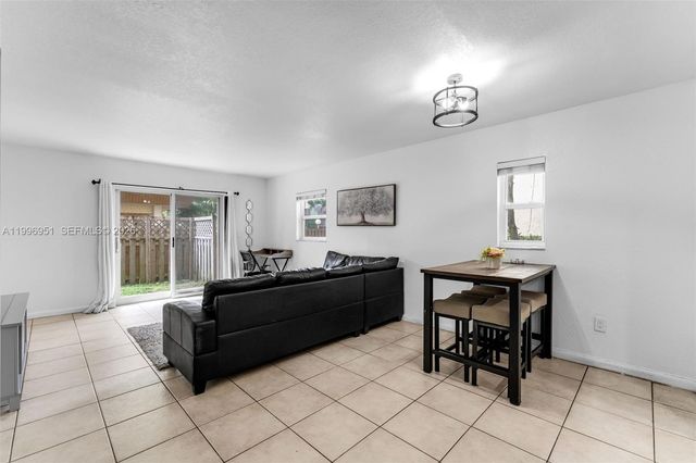 8500 SW 109th Avenue 6114, Miami, FL 33173