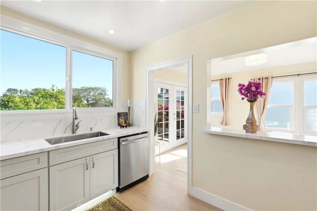 904 Solano Avenue, Albany, CA 94706