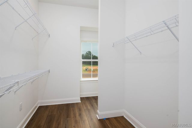 305 Hillston Drive, Wetumpka, AL 36093