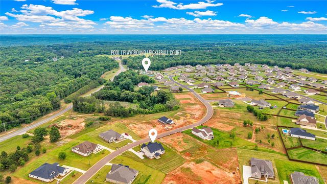 305 Hillston Drive, Wetumpka, AL 36093