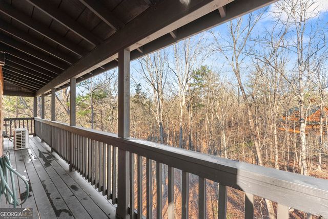 184 Walnut Ridge Drive, Cleveland, GA 30528