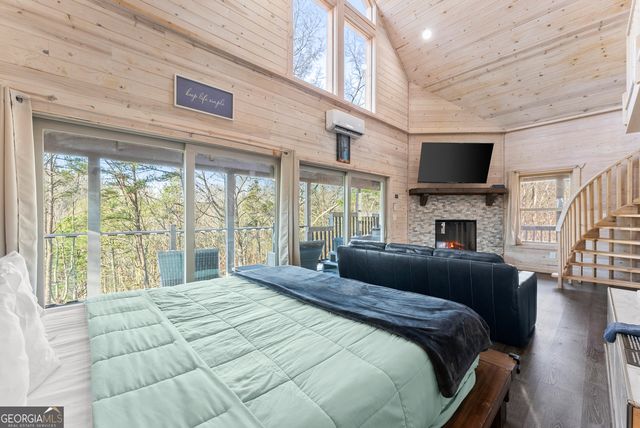 184 Walnut Ridge Drive, Cleveland, GA 30528