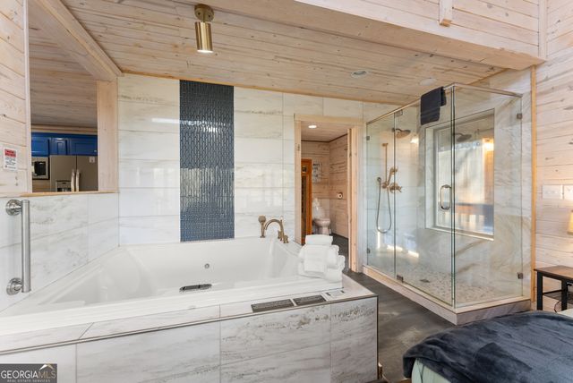 184 Walnut Ridge Drive, Cleveland, GA 30528