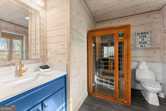 184 Walnut Ridge Drive, Cleveland, GA 30528