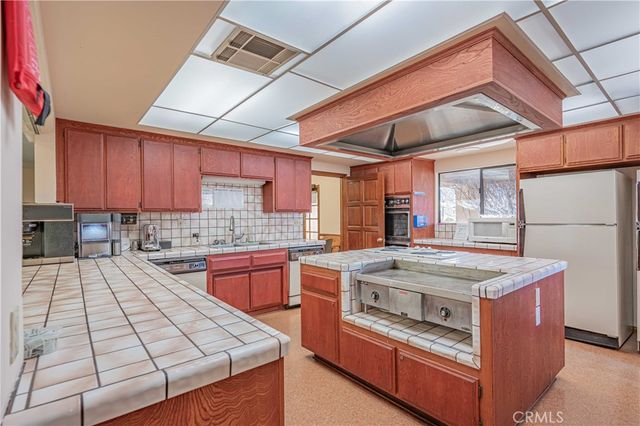 27250 Murrieta Road 216, Menifee, CA 92586