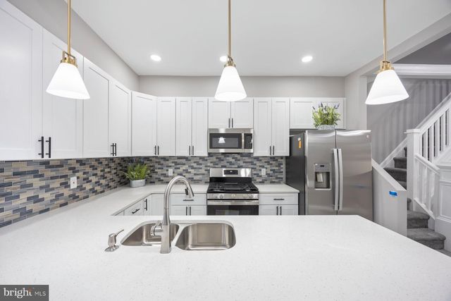723 N LUZERNE AVE, Baltimore, MD 21205