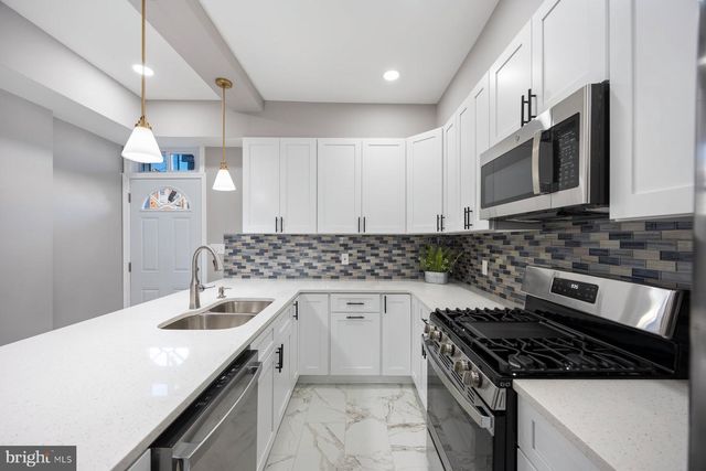 723 N LUZERNE AVE, Baltimore, MD 21205