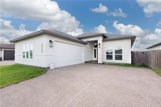7706 Krypton Dr, Corpus Christi, TX 78414