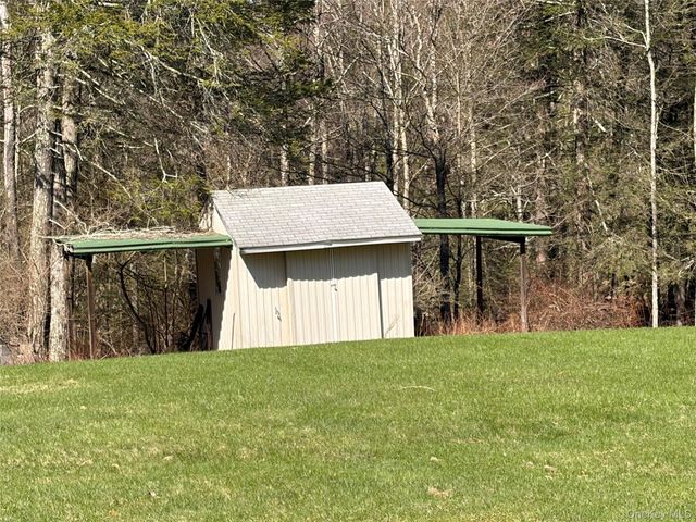 10 W Simmon, Callicoon, NY 12736