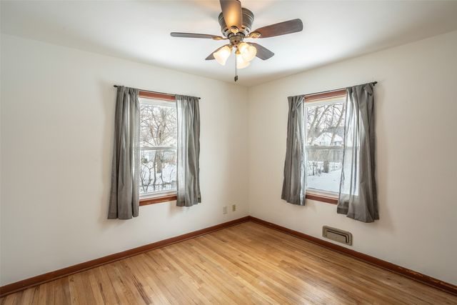 2744 Indianapolis Avenue, Des Moines, IA 50317