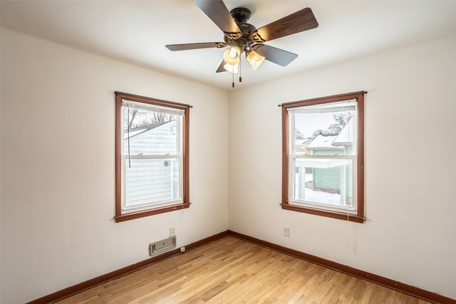 2744 Indianapolis Avenue, Des Moines, IA 50317