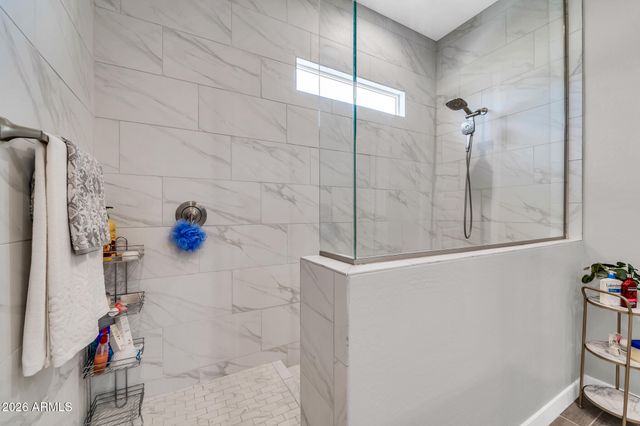 10518 W Albert Lane, Peoria, AZ 85382