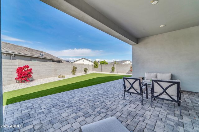 10518 W Albert Lane, Peoria, AZ 85382