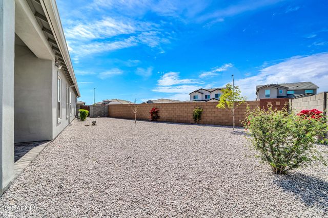 10518 W Albert Lane, Peoria, AZ 85382