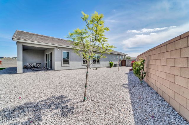 10518 W Albert Lane, Peoria, AZ 85382