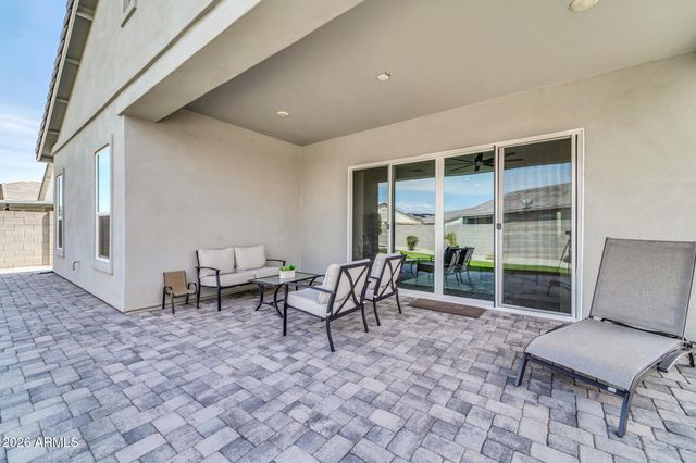 10518 W Albert Lane, Peoria, AZ 85382